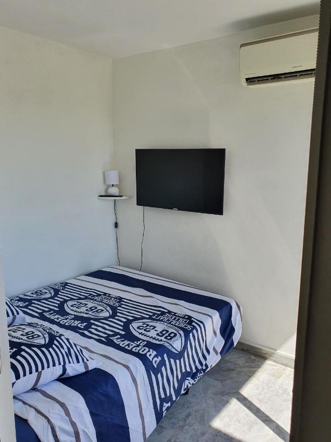 Superbe Appartement Plage Saint-Laurent Du Var Dış mekan fotoğraf