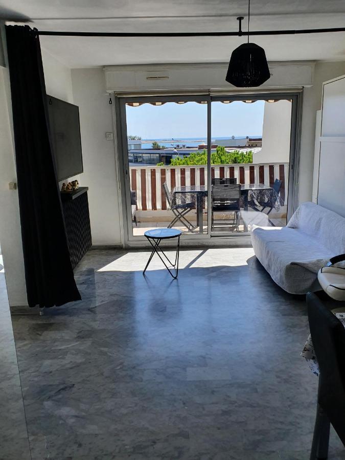 Superbe Appartement Plage Saint-Laurent Du Var Dış mekan fotoğraf